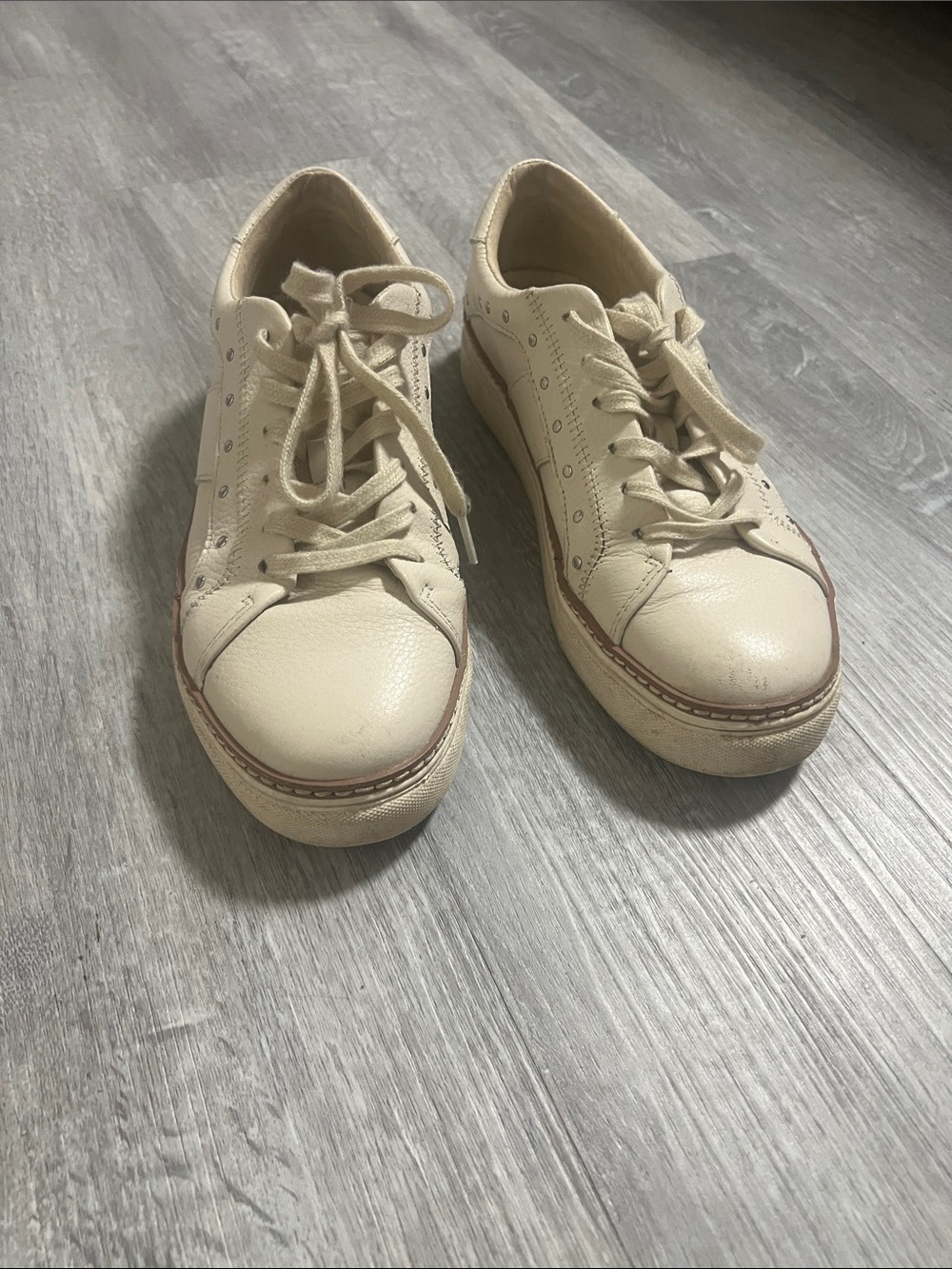Crown Vintage Cream Leather Platform Sneakers